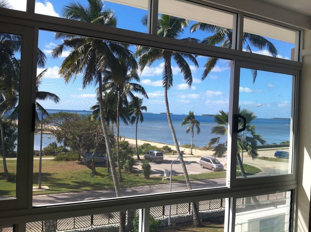 Tanoa International Dateline Hotel Нукуалофа Экстерьер фото