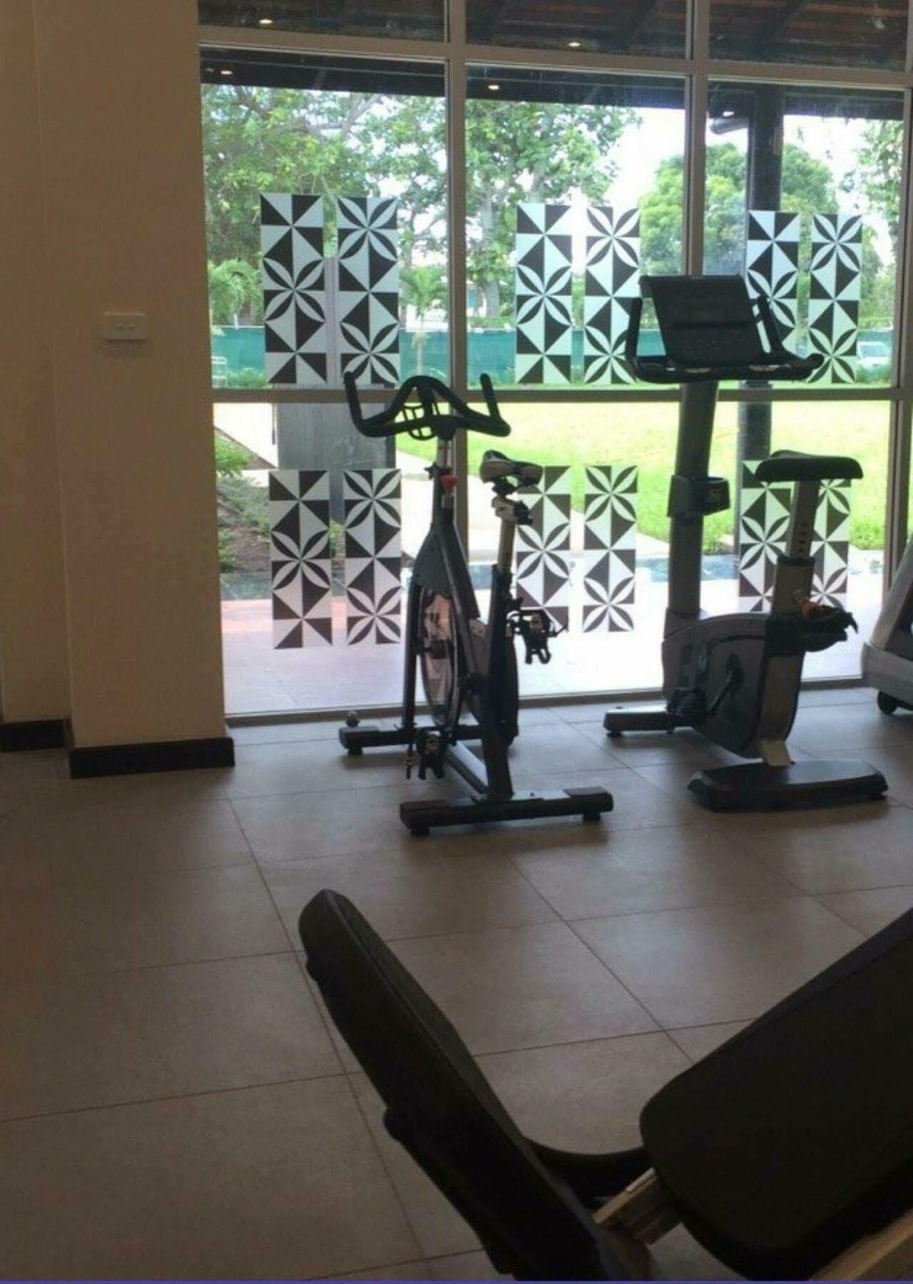 Tanoa International Dateline Hotel Нукуалофа Экстерьер фото