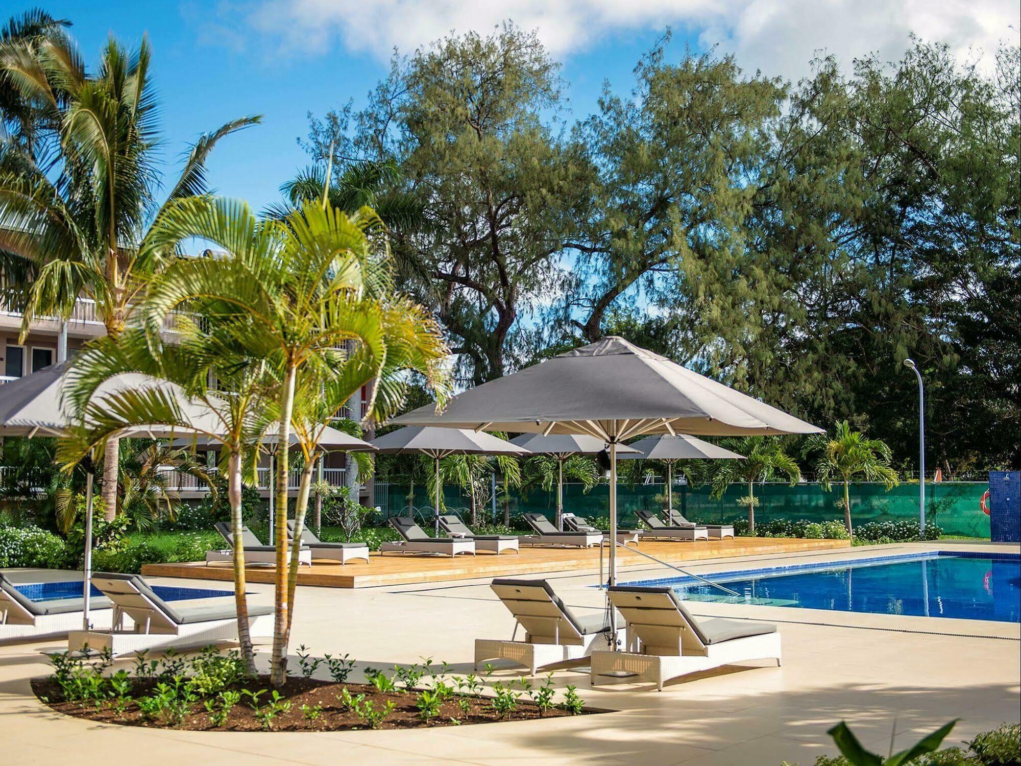 Tanoa International Dateline Hotel Нукуалофа Экстерьер фото